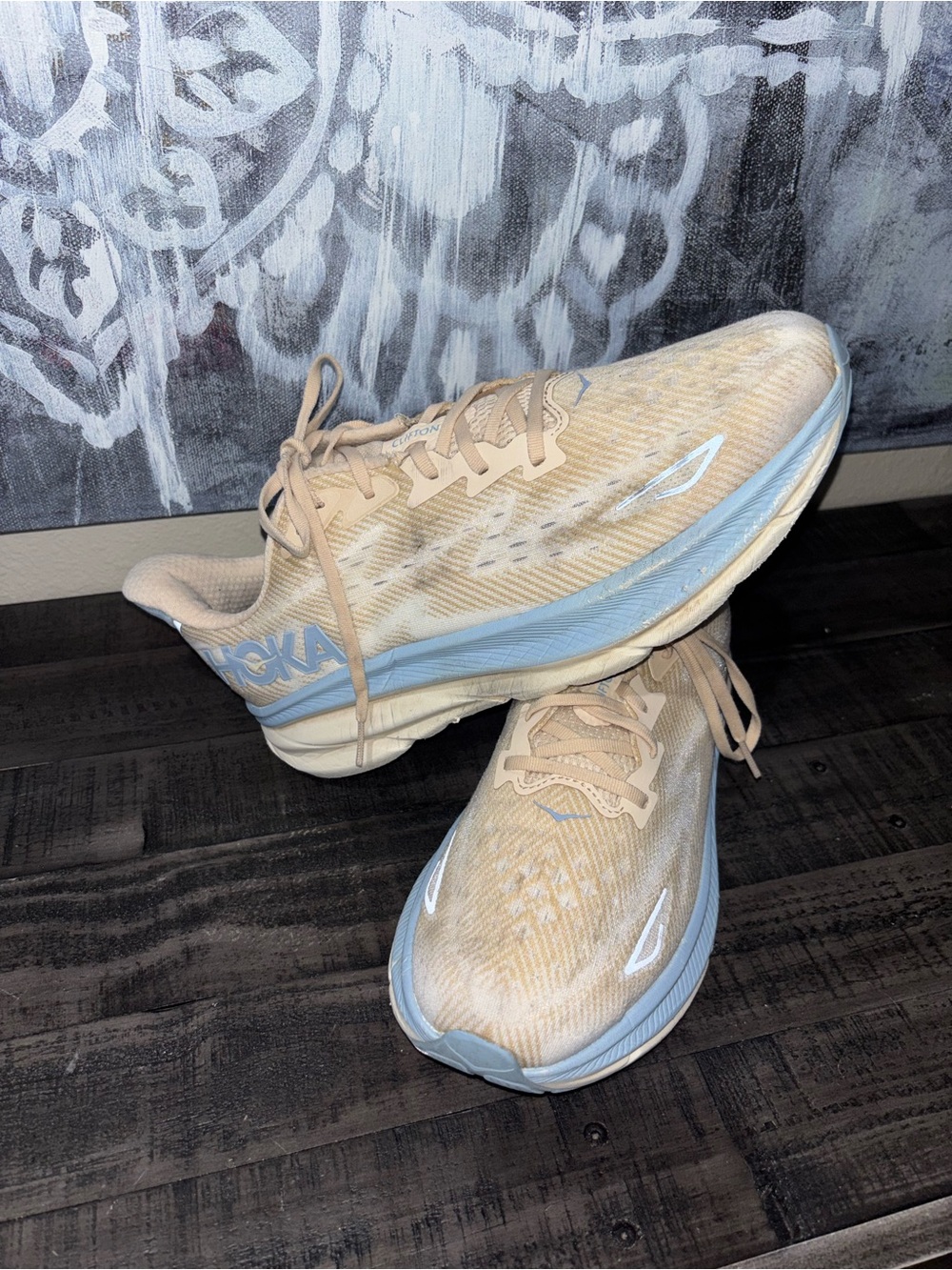 Hoka Clifton 9 running shoes MENS SZ 13D